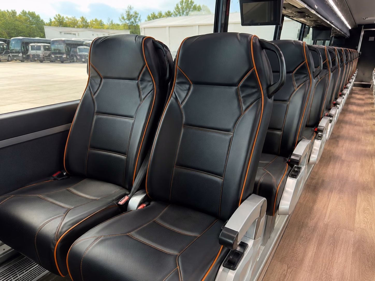 charter buses to roseville vineyard and winery wedding venues