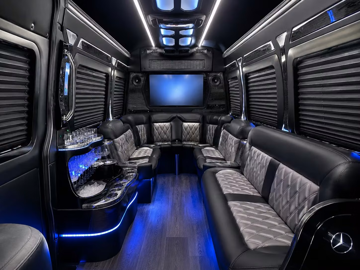 corporate group airport shuttles for roseville business travelers