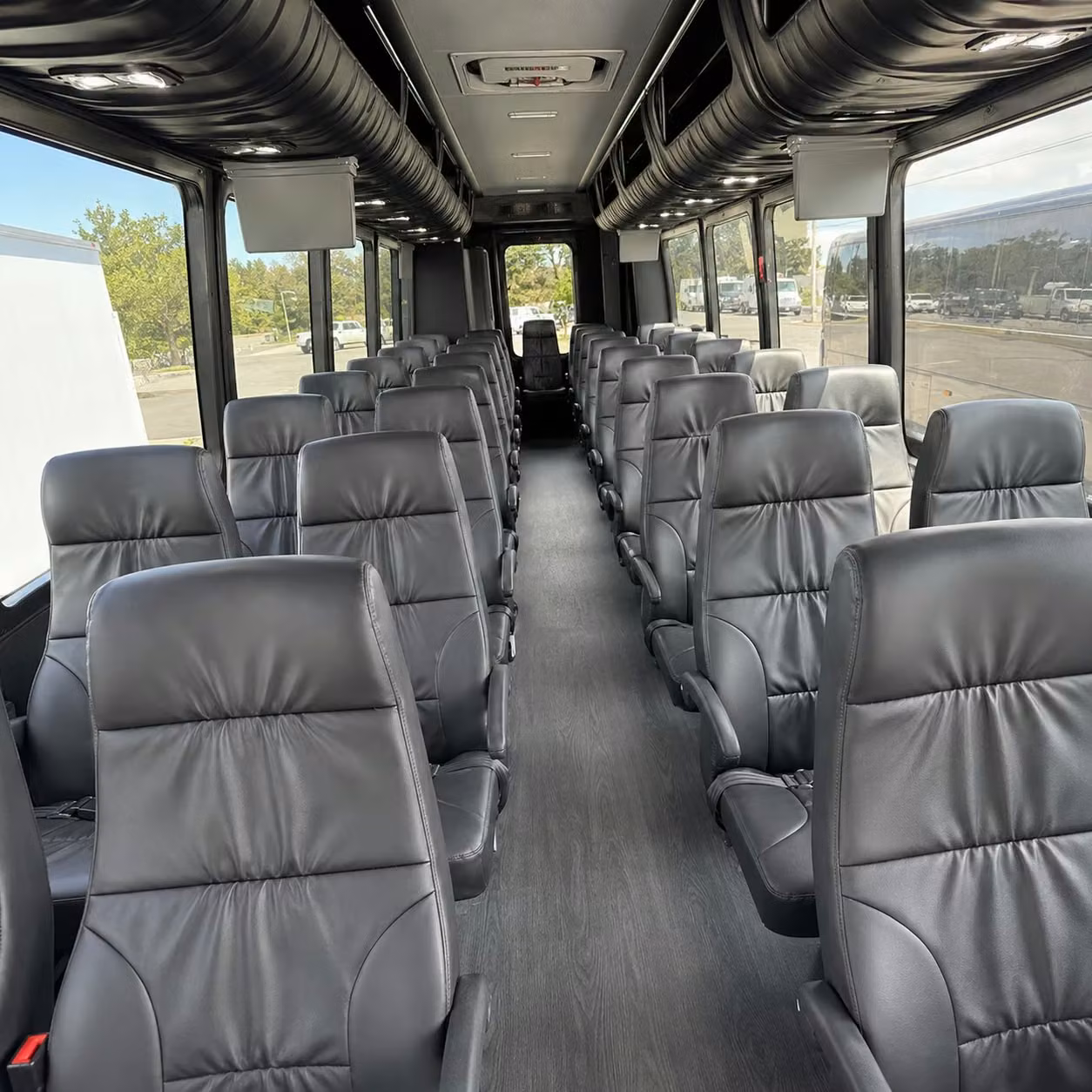 roseville 30 passenger minibus rental